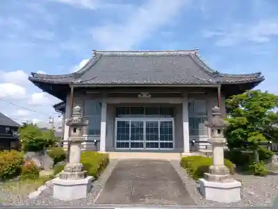 笠松別院の{uncategorized: "未分類", other: "その他", undefined: "問題あり", building: "その他建物", grave: "お墓", sacred_gate: "鳥居", guardian: "狛犬", statue: "像", buddha: "仏像", history: "歴史", nature: "自然", garden: "庭園", animal: "動物", pagoda: "塔", temizu: "手水舎", mountain_gate: "山門・神門", sanctuary: "本殿・本堂", subordinate: "末社・摂社", art: "芸術", scenery: "景色", jizo: "地蔵", ema: "絵馬", goshuin: "御朱印", omikuji: "おみくじ", items: "授与品その他", amulet: "お守り", goshuincho: "御朱印帳", eats: "食事", festival: "お祭り", votive_dance: "神楽", shichigosan: "七五三参", wedding: "結婚式", experience: "体験その他", initially: "初詣", around: "周辺", anti_infection: "感染症対策"}