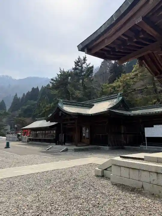 函館八幡宮の本殿・本堂