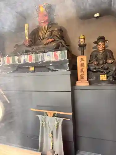 増上寺塔頭 三縁山 宝珠院の{uncategorized: "未分類", other: "その他", undefined: "問題あり", building: "その他建物", grave: "お墓", sacred_gate: "鳥居", guardian: "狛犬", statue: "像", buddha: "仏像", history: "歴史", nature: "自然", garden: "庭園", animal: "動物", pagoda: "塔", temizu: "手水舎", mountain_gate: "山門・神門", sanctuary: "本殿・本堂", subordinate: "末社・摂社", art: "芸術", scenery: "景色", jizo: "地蔵", ema: "絵馬", goshuin: "御朱印", omikuji: "おみくじ", items: "授与品その他", amulet: "お守り", goshuincho: "御朱印帳", eats: "食事", festival: "お祭り", votive_dance: "神楽", shichigosan: "七五三参", wedding: "結婚式", experience: "体験その他", initially: "初詣", around: "周辺", anti_infection: "感染症対策"}