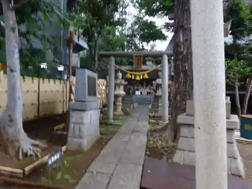 高円寺氷川神社の末社