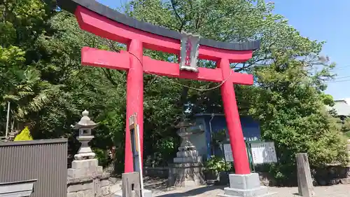 大稲荷神社の鳥居