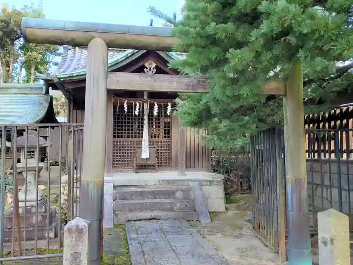 剣神社の末社・摂社