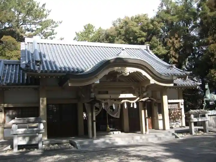 漆部神社の本殿・本堂