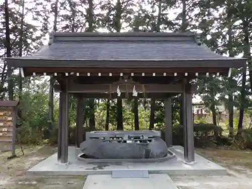 大神山神社本宮の手水