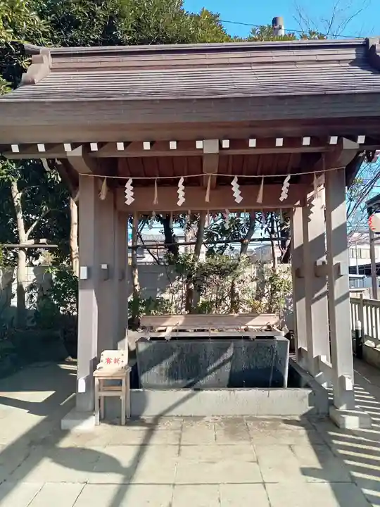検見川神社の手水舎