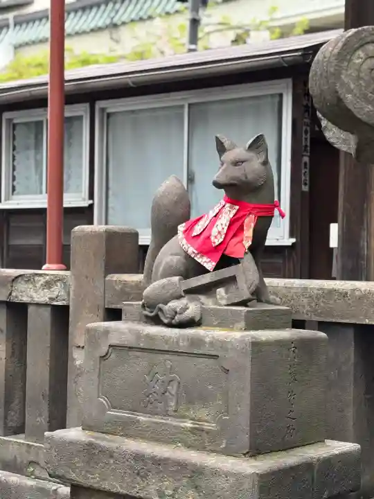被官稲荷神社(東京都)