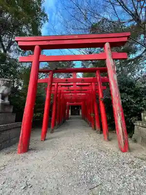 高山神社の{uncategorized: "未分類", other: "その他", undefined: "問題あり", building: "その他建物", grave: "お墓", sacred_gate: "鳥居", guardian: "狛犬", statue: "像", buddha: "仏像", history: "歴史", nature: "自然", garden: "庭園", animal: "動物", pagoda: "塔", temizu: "手水舎", mountain_gate: "山門・神門", sanctuary: "本殿・本堂", subordinate: "末社・摂社", art: "芸術", scenery: "景色", jizo: "地蔵", ema: "絵馬", goshuin: "御朱印", omikuji: "おみくじ", items: "授与品その他", amulet: "お守り", goshuincho: "御朱印帳", eats: "食事", festival: "お祭り", votive_dance: "神楽", shichigosan: "七五三参", wedding: "結婚式", experience: "体験その他", initially: "初詣", around: "周辺", anti_infection: "感染症対策"}