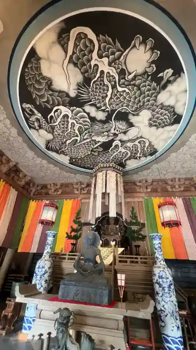 建長寺の{uncategorized: "未分類", other: "その他", undefined: "問題あり", building: "その他建物", grave: "お墓", sacred_gate: "鳥居", guardian: "狛犬", statue: "像", buddha: "仏像", history: "歴史", nature: "自然", garden: "庭園", animal: "動物", pagoda: "塔", temizu: "手水舎", mountain_gate: "山門・神門", sanctuary: "本殿・本堂", subordinate: "末社・摂社", art: "芸術", scenery: "景色", jizo: "地蔵", ema: "絵馬", goshuin: "御朱印", omikuji: "おみくじ", items: "授与品その他", amulet: "お守り", goshuincho: "御朱印帳", eats: "食事", festival: "お祭り", votive_dance: "神楽", shichigosan: "七五三参", wedding: "結婚式", experience: "体験その他", initially: "初詣", around: "周辺", anti_infection: "感染症対策"}