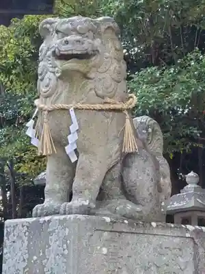 畠神社の狛犬