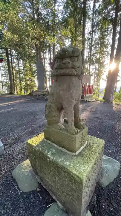 浮嶋神社の狛犬