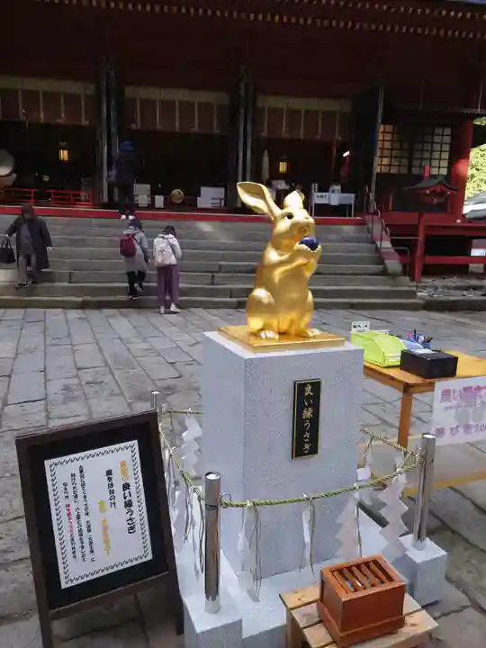 日光二荒山神社の像