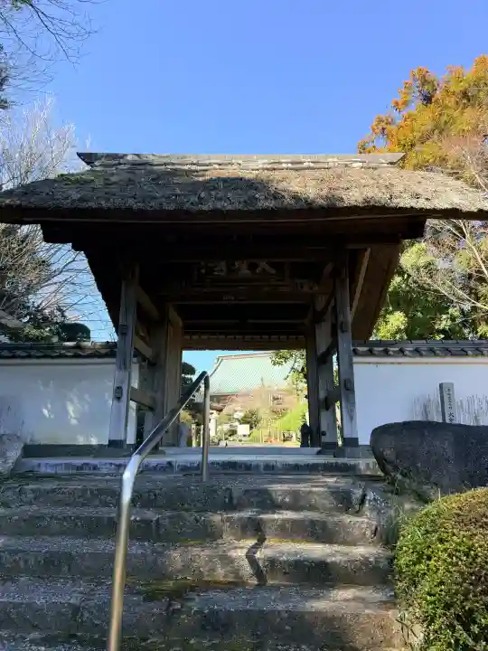 大聖寺(土浦大師不動尊)の{uncategorized: "未分類", other: "その他", undefined: "問題あり", building: "その他建物", grave: "お墓", sacred_gate: "鳥居", guardian: "狛犬", statue: "像", buddha: "仏像", history: "歴史", nature: "自然", garden: "庭園", animal: "動物", pagoda: "塔", temizu: "手水舎", mountain_gate: "山門・神門", sanctuary: "本殿・本堂", subordinate: "末社・摂社", art: "芸術", scenery: "景色", jizo: "地蔵", ema: "絵馬", goshuin: "御朱印", omikuji: "おみくじ", items: "授与品その他", amulet: "お守り", goshuincho: "御朱印帳", eats: "食事", festival: "お祭り", votive_dance: "神楽", shichigosan: "七五三参", wedding: "結婚式", experience: "体験その他", initially: "初詣", around: "周辺", anti_infection: "感染症対策"}
