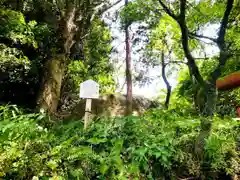 母智丘神社の建物その他