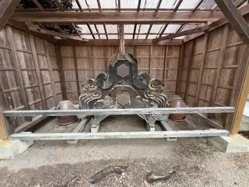 須佐神社の{uncategorized: "未分類", other: "その他", undefined: "問題あり", building: "その他建物", grave: "お墓", sacred_gate: "鳥居", guardian: "狛犬", statue: "像", buddha: "仏像", history: "歴史", nature: "自然", garden: "庭園", animal: "動物", pagoda: "塔", temizu: "手水舎", mountain_gate: "山門・神門", sanctuary: "本殿・本堂", subordinate: "末社・摂社", art: "芸術", scenery: "景色", jizo: "地蔵", ema: "絵馬", goshuin: "御朱印", omikuji: "おみくじ", items: "授与品その他", amulet: "お守り", goshuincho: "御朱印帳", eats: "食事", festival: "お祭り", votive_dance: "神楽", shichigosan: "七五三参", wedding: "結婚式", experience: "体験その他", initially: "初詣", around: "周辺", anti_infection: "感染症対策"}