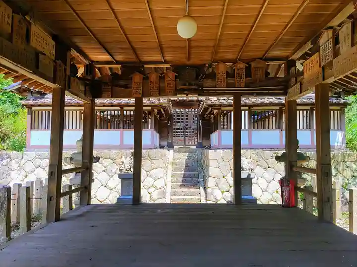 熊野社(大草)の本殿・本堂