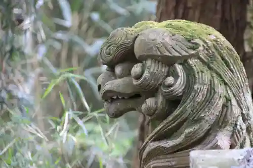 八幡神社の狛犬