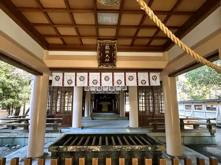 服織神社(真清田神社境内社)の本殿・本堂