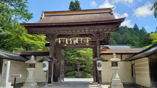 南院の山門・神門