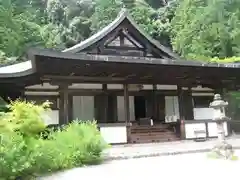 円成寺の本殿