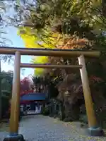 神明社の鳥居