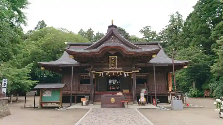 水戸八幡宮の本殿・本堂