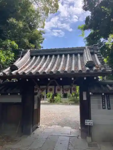 水無瀬神宮の{uncategorized: "未分類", other: "その他", undefined: "問題あり", building: "その他建物", grave: "お墓", sacred_gate: "鳥居", guardian: "狛犬", statue: "像", buddha: "仏像", history: "歴史", nature: "自然", garden: "庭園", animal: "動物", pagoda: "塔", temizu: "手水舎", mountain_gate: "山門・神門", sanctuary: "本殿・本堂", subordinate: "末社・摂社", art: "芸術", scenery: "景色", jizo: "地蔵", ema: "絵馬", goshuin: "御朱印", omikuji: "おみくじ", items: "授与品その他", amulet: "お守り", goshuincho: "御朱印帳", eats: "食事", festival: "お祭り", votive_dance: "神楽", shichigosan: "七五三参", wedding: "結婚式", experience: "体験その他", initially: "初詣", around: "周辺", anti_infection: "感染症対策"}