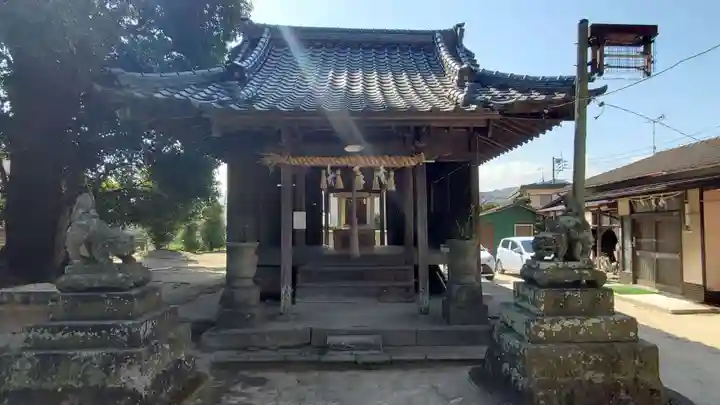 松尾神社の本殿・本堂