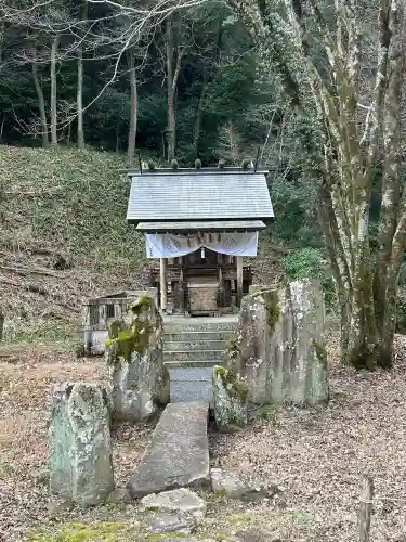岐阜護國神社の{uncategorized: "未分類", other: "その他", undefined: "問題あり", building: "その他建物", grave: "お墓", sacred_gate: "鳥居", guardian: "狛犬", statue: "像", buddha: "仏像", history: "歴史", nature: "自然", garden: "庭園", animal: "動物", pagoda: "塔", temizu: "手水舎", mountain_gate: "山門・神門", sanctuary: "本殿・本堂", subordinate: "末社・摂社", art: "芸術", scenery: "景色", jizo: "地蔵", ema: "絵馬", goshuin: "御朱印", omikuji: "おみくじ", items: "授与品その他", amulet: "お守り", goshuincho: "御朱印帳", eats: "食事", festival: "お祭り", votive_dance: "神楽", shichigosan: "七五三参", wedding: "結婚式", experience: "体験その他", initially: "初詣", around: "周辺", anti_infection: "感染症対策"}