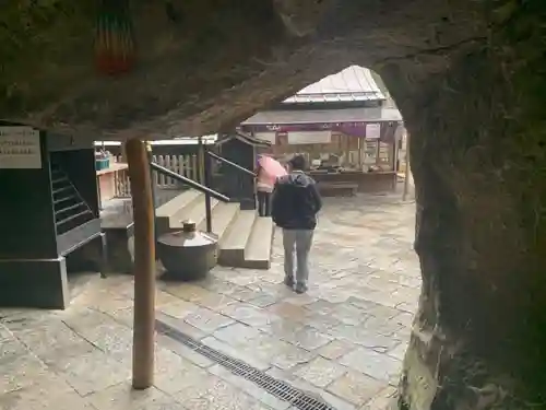 銭洗弁財天宇賀福神社のその他建物