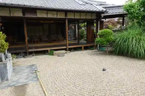 璉珹寺の庭園