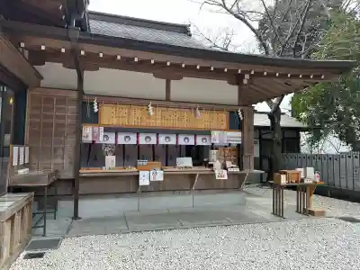 石切劔箭神社上之社の{uncategorized: "未分類", other: "その他", undefined: "問題あり", building: "その他建物", grave: "お墓", sacred_gate: "鳥居", guardian: "狛犬", statue: "像", buddha: "仏像", history: "歴史", nature: "自然", garden: "庭園", animal: "動物", pagoda: "塔", temizu: "手水舎", mountain_gate: "山門・神門", sanctuary: "本殿・本堂", subordinate: "末社・摂社", art: "芸術", scenery: "景色", jizo: "地蔵", ema: "絵馬", goshuin: "御朱印", omikuji: "おみくじ", items: "授与品その他", amulet: "お守り", goshuincho: "御朱印帳", eats: "食事", festival: "お祭り", votive_dance: "神楽", shichigosan: "七五三参", wedding: "結婚式", experience: "体験その他", initially: "初詣", around: "周辺", anti_infection: "感染症対策"}
