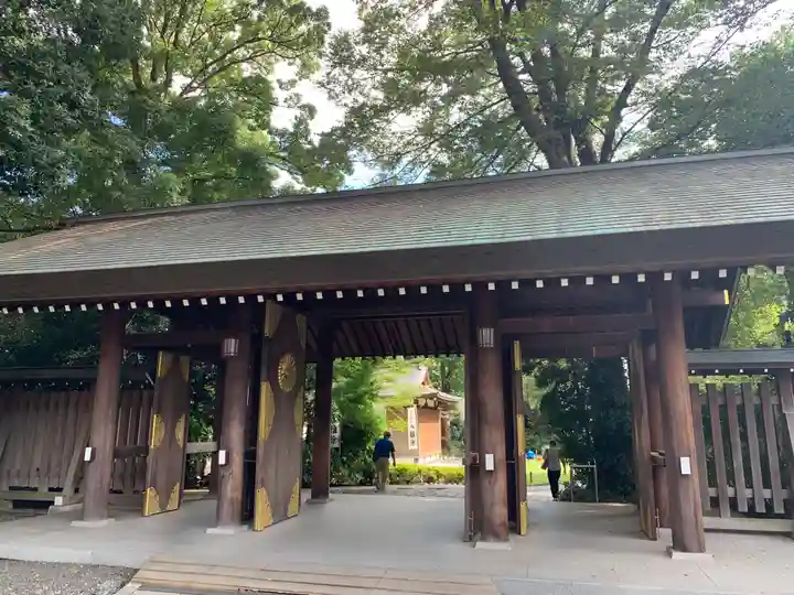 阿佐ヶ谷神明宮の山門・神門
