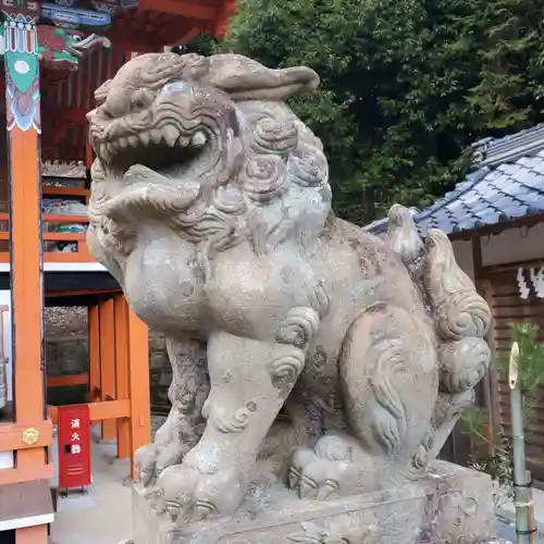 檜尾神社の狛犬