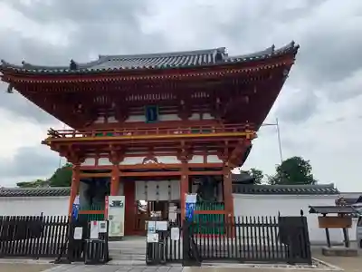 喜光寺の山門・神門