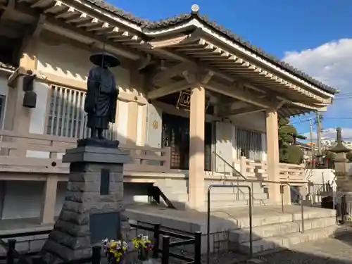 金乗院(目白不動尊)の本殿・本堂