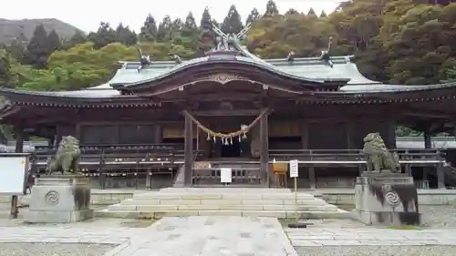 函館八幡宮の本殿