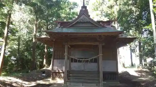 殿部神社の本殿・本堂