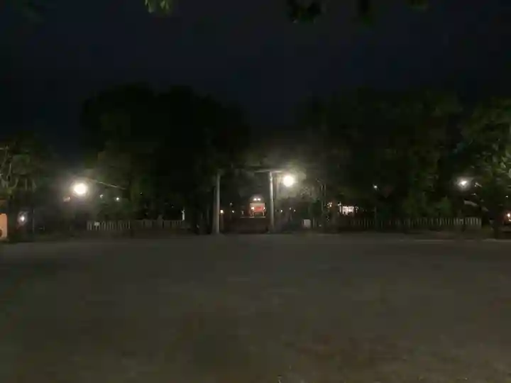 溝旗神社(肇國神社)の鳥居