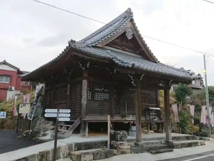 戸立観音堂の本殿・本堂