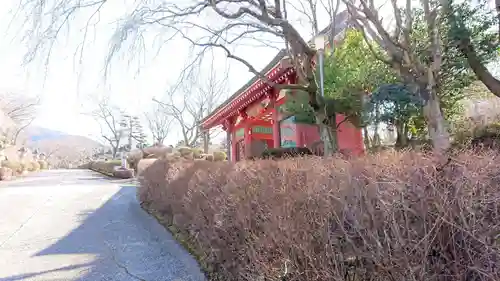 妙法寺（御殿場市）の山門・神門