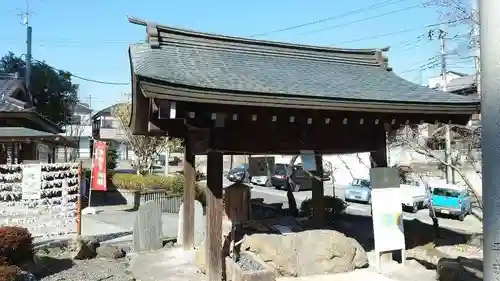 中氷川神社の手水舎