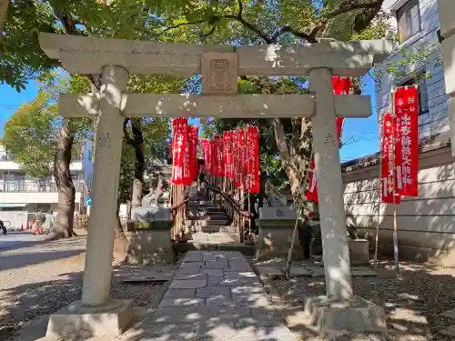 西新井大師総持寺の末社・摂社