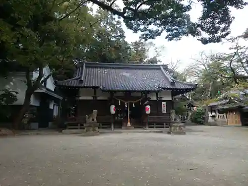 六甲八幡神社の本殿・本堂