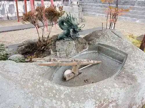 熊野神社の手水舎