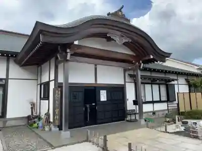実相寺の本殿・本堂