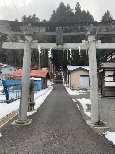 月山神社の鳥居