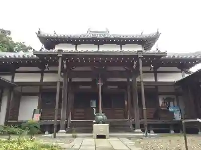 報恩講寺の本殿・本堂