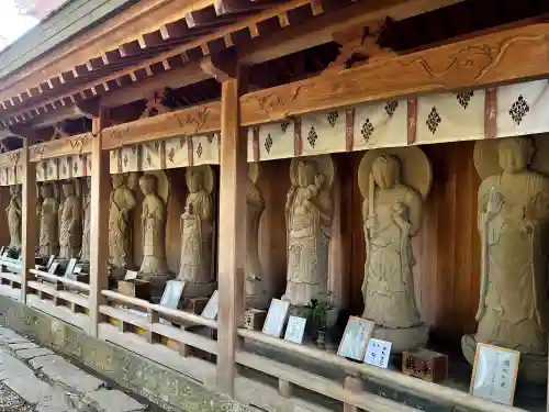 霊山寺の仏像