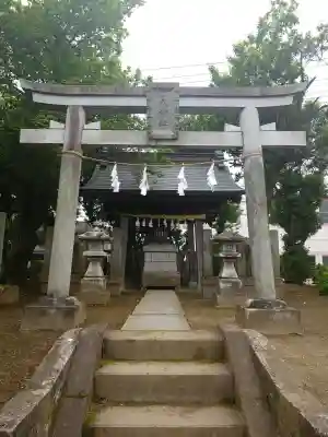 箭弓稲荷神社の{uncategorized: "未分類", other: "その他", undefined: "問題あり", building: "その他建物", grave: "お墓", sacred_gate: "鳥居", guardian: "狛犬", statue: "像", buddha: "仏像", history: "歴史", nature: "自然", garden: "庭園", animal: "動物", pagoda: "塔", temizu: "手水舎", mountain_gate: "山門・神門", sanctuary: "本殿・本堂", subordinate: "末社・摂社", art: "芸術", scenery: "景色", jizo: "地蔵", ema: "絵馬", goshuin: "御朱印", omikuji: "おみくじ", items: "授与品その他", amulet: "お守り", goshuincho: "御朱印帳", eats: "食事", festival: "お祭り", votive_dance: "神楽", shichigosan: "七五三参", wedding: "結婚式", experience: "体験その他", initially: "初詣", around: "周辺", anti_infection: "感染症対策"}