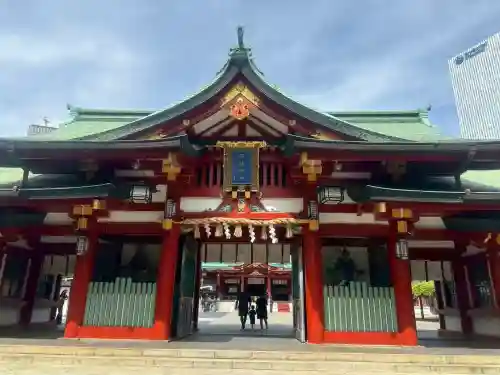日枝神社の{uncategorized: "未分類", other: "その他", undefined: "問題あり", building: "その他建物", grave: "お墓", sacred_gate: "鳥居", guardian: "狛犬", statue: "像", buddha: "仏像", history: "歴史", nature: "自然", garden: "庭園", animal: "動物", pagoda: "塔", temizu: "手水舎", mountain_gate: "山門・神門", sanctuary: "本殿・本堂", subordinate: "末社・摂社", art: "芸術", scenery: "景色", jizo: "地蔵", ema: "絵馬", goshuin: "御朱印", omikuji: "おみくじ", items: "授与品その他", amulet: "お守り", goshuincho: "御朱印帳", eats: "食事", festival: "お祭り", votive_dance: "神楽", shichigosan: "七五三参", wedding: "結婚式", experience: "体験その他", initially: "初詣", around: "周辺", anti_infection: "感染症対策"}